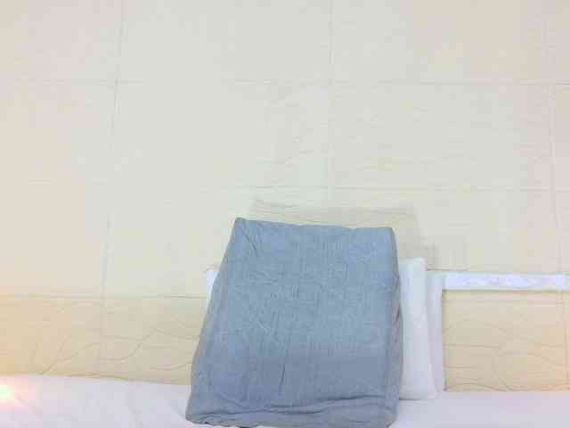 Slim-chocobar18 webcam