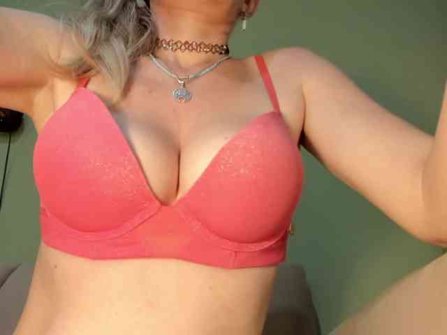 Mspurrfect webcam