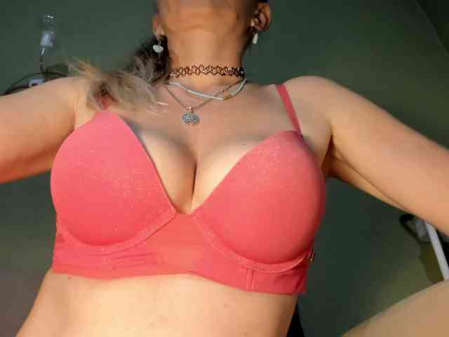 Mspurrfect webcam