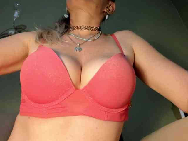 Mspurrfect webcam