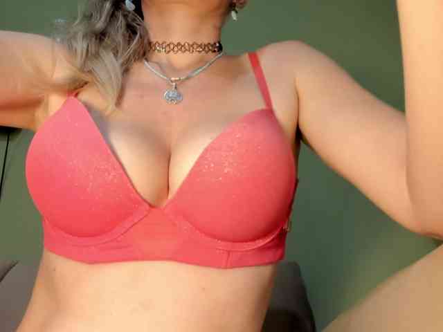 Mspurrfect webcam