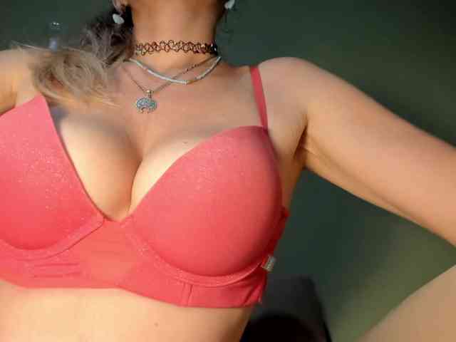 Mspurrfect webcam