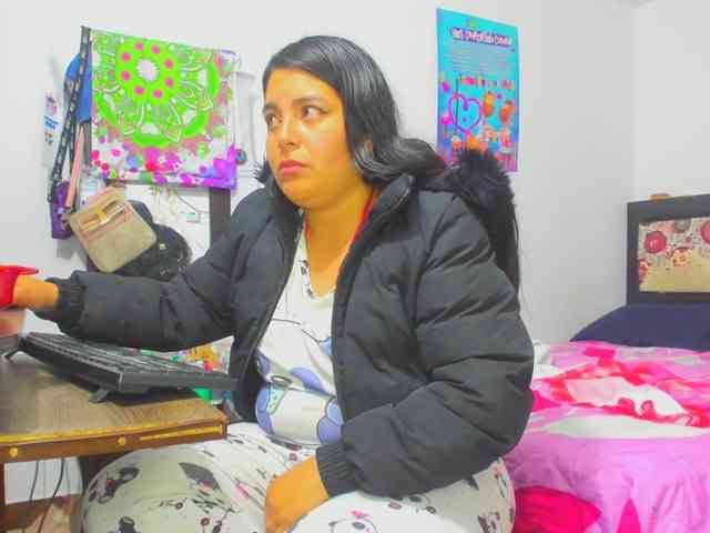 yournaughtyandsexyprince webcam