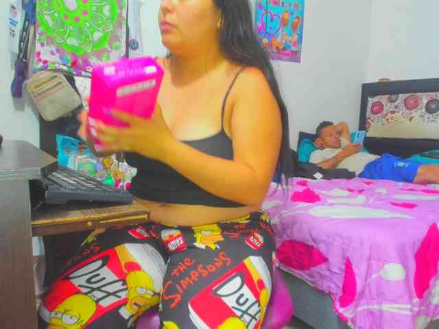 yournaughtyandsexyprince webcam