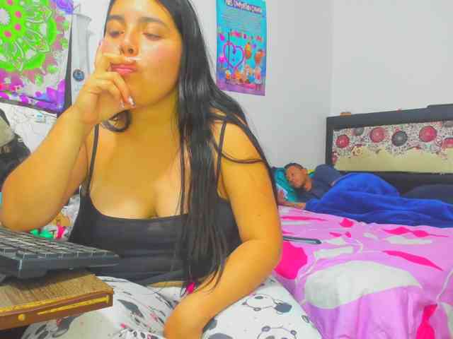 yournaughtyandsexyprince webcam