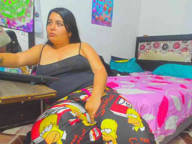 yournaughtyandsexyprince webcam