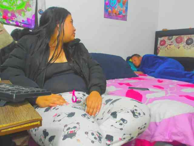 yournaughtyandsexyprince webcam