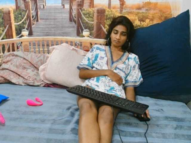 cherryindian4u webcam