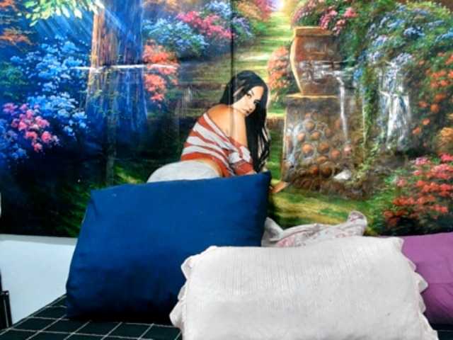 cherryindian4u webcam