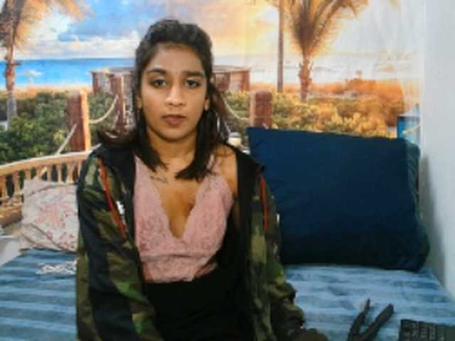 cherryindian4u webcam