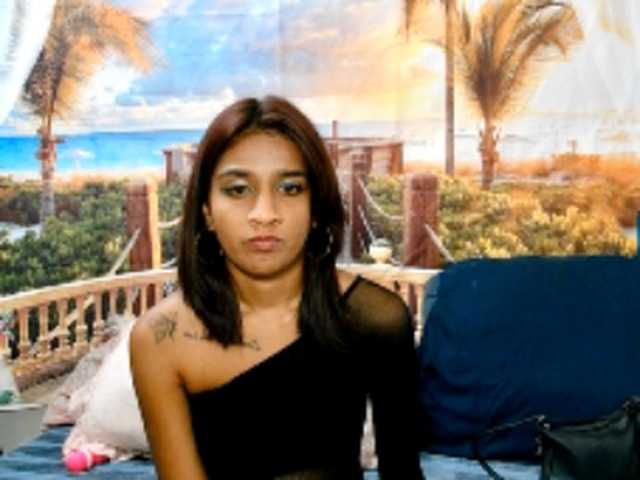 cherryindian4u webcam