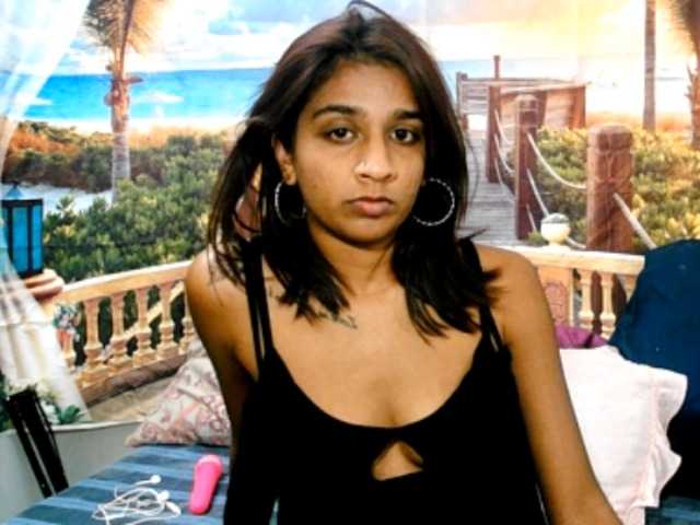 cherryindian4u webcam