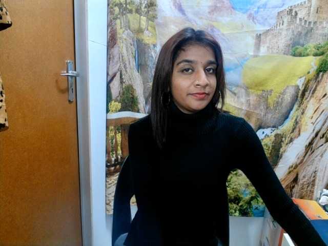 cherryindian4u webcam