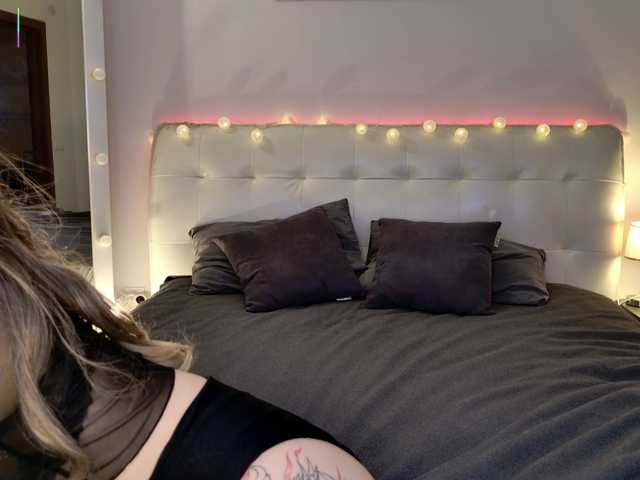 Gratis Live Sexcam mit LustElise LustElise