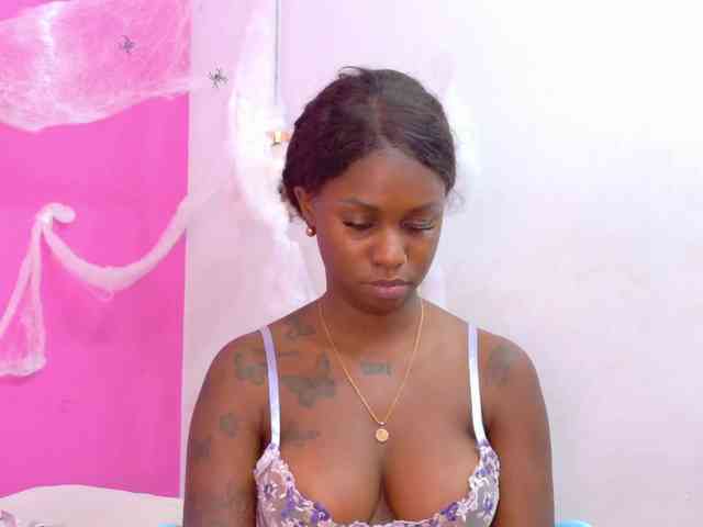 kinkyandsavage webcam