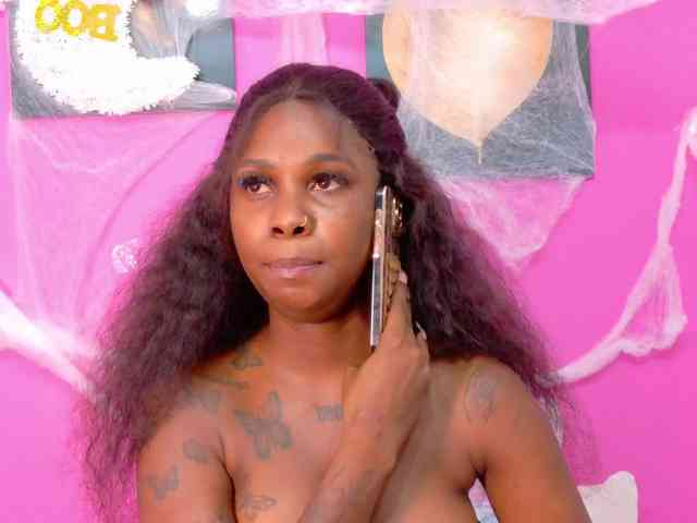 kinkyandsavage webcam