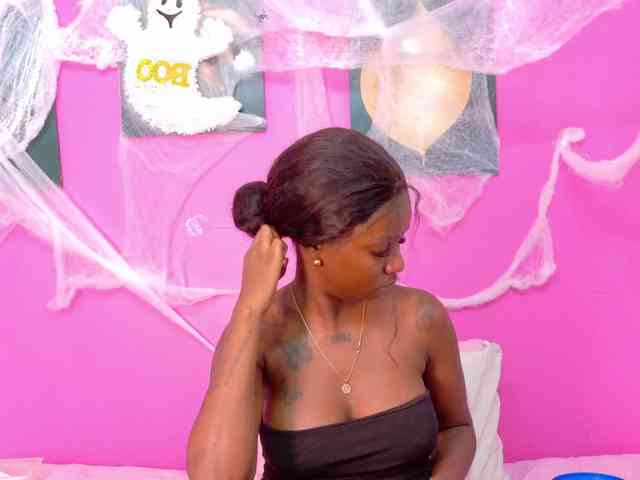 kinkyandsavage webcam