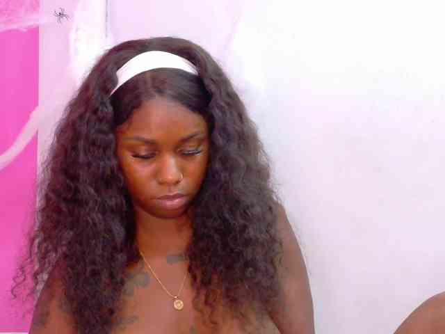 kinkyandsavage webcam