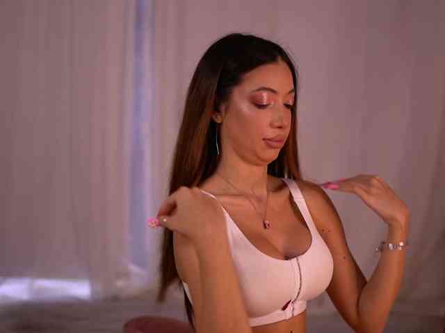 LaylaKristal webcam