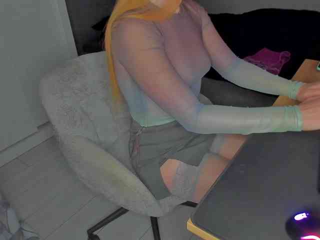 LoveLYYk webcam