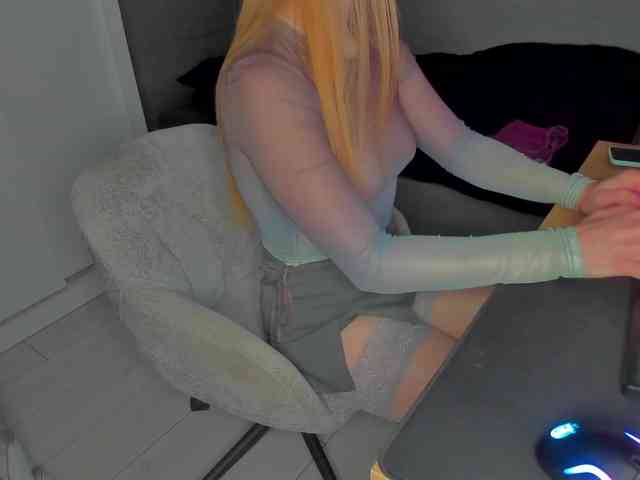 LoveLYYk webcam