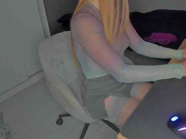 LoveLYYk webcam