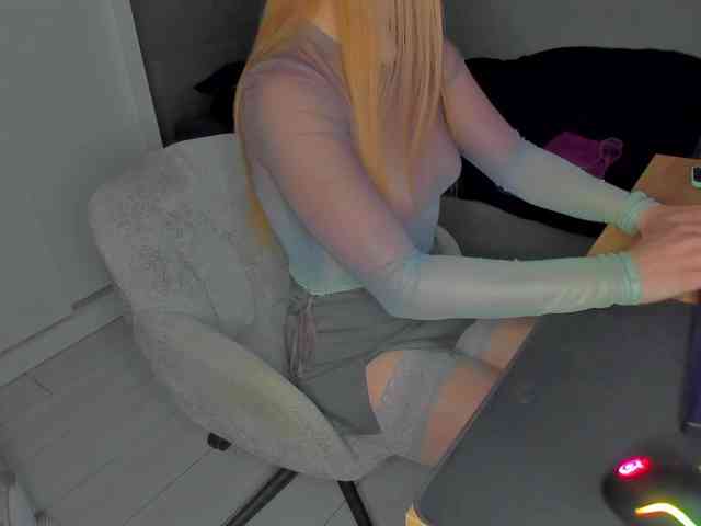 LoveLYYk webcam