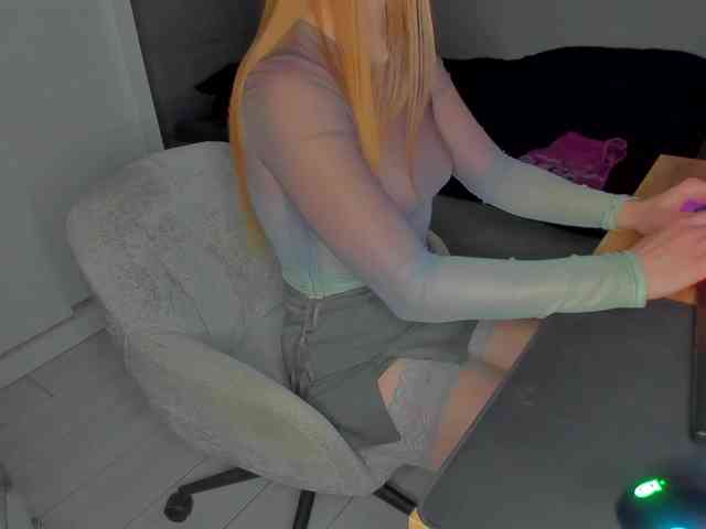 LoveLYYk webcam