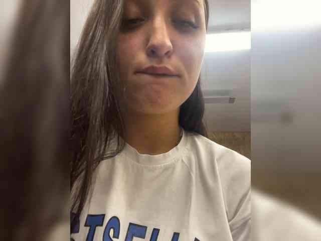 Sweetbaby16 webcam