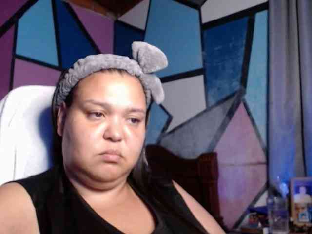 beautifulchubbyqueen webcam