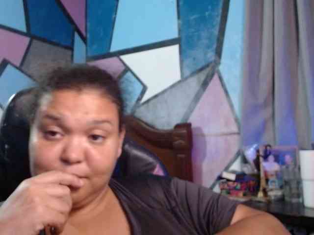 beautifulchubbyqueen webcam