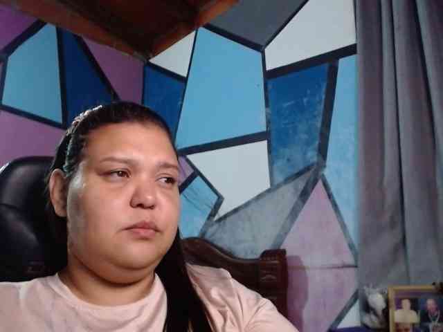 beautifulchubbyqueen webcam