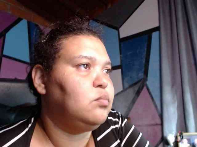 beautifulchubbyqueen webcam