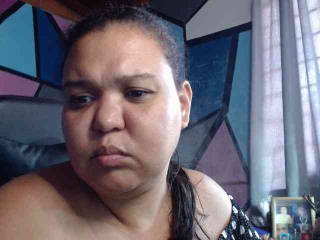 beautifulchubbyqueen webcam