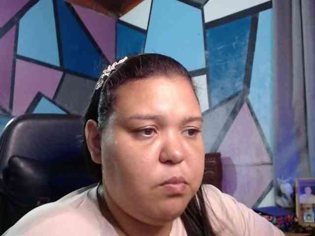 beautifulchubbyqueen webcam