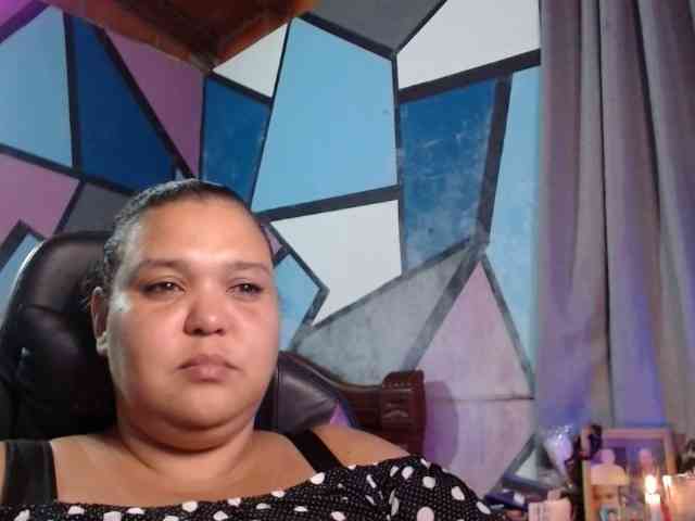 beautifulchubbyqueen webcam