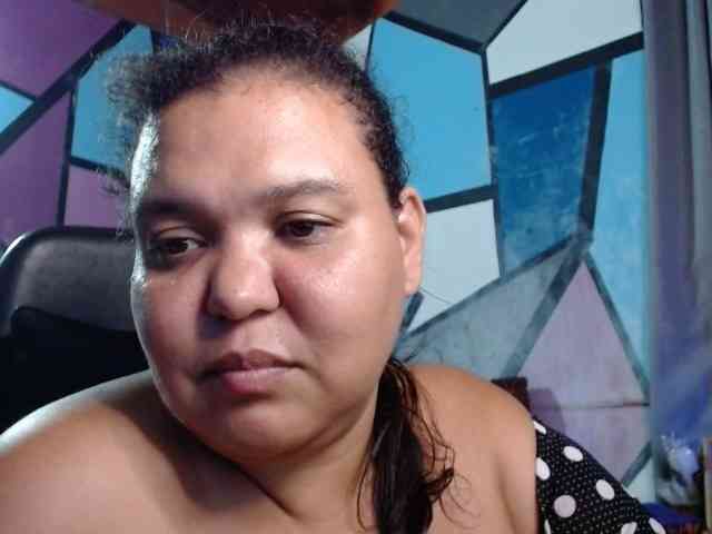 beautifulchubbyqueen webcam