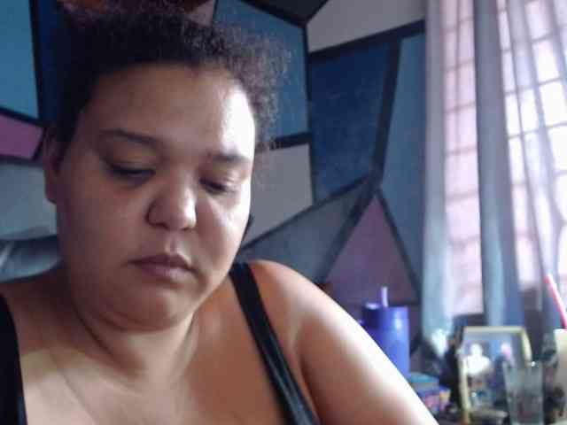beautifulchubbyqueen webcam