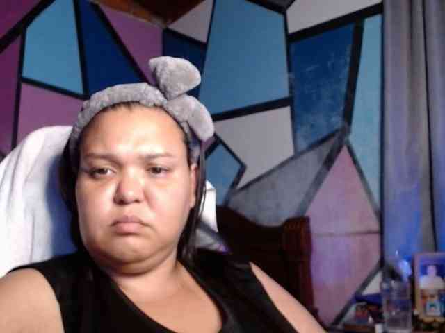 beautifulchubbyqueen webcam