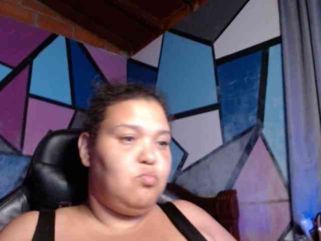 beautifulchubbyqueen webcam