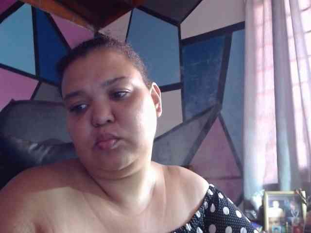 beautifulchubbyqueen webcam