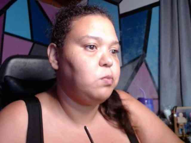 beautifulchubbyqueen webcam