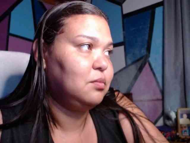 beautifulchubbyqueen webcam