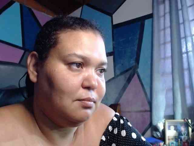 beautifulchubbyqueen webcam