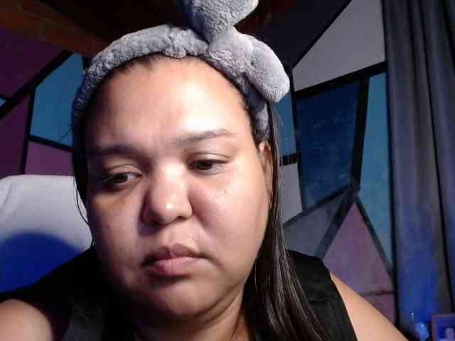 beautifulchubbyqueen webcam