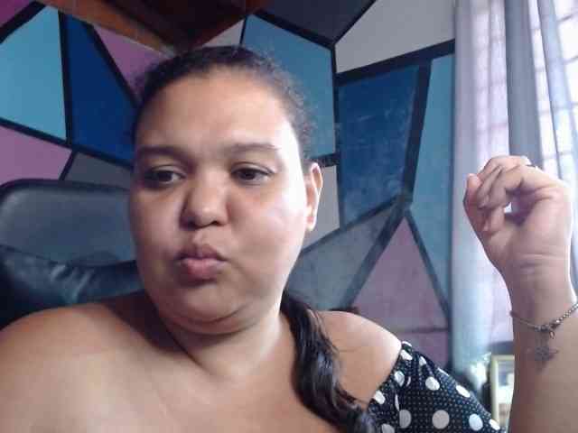 beautifulchubbyqueen webcam