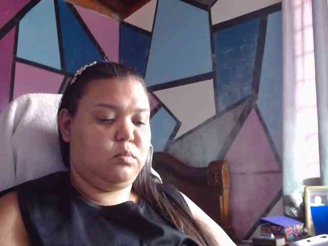 beautifulchubbyqueen webcam