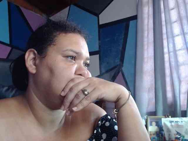 beautifulchubbyqueen webcam