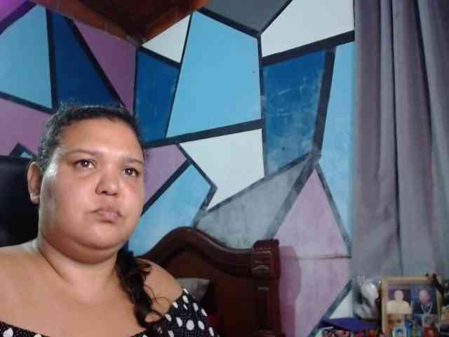 beautifulchubbyqueen webcam