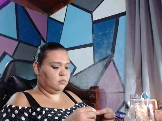 beautifulchubbyqueen webcam